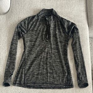 Old Navy Active Quarter Zip